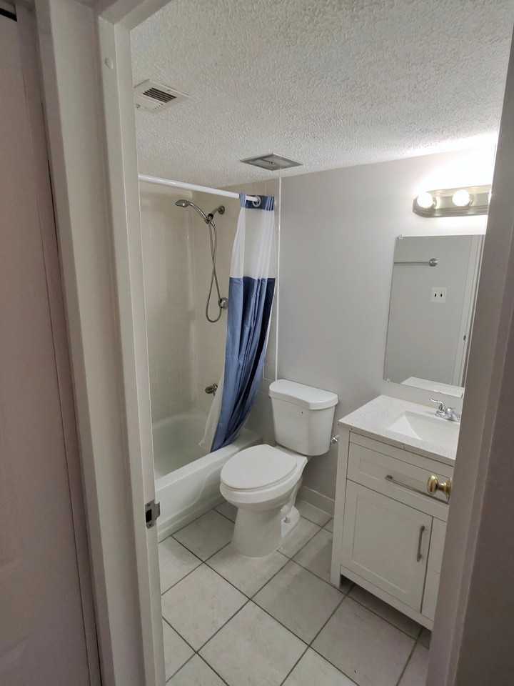 9730 Kingsbridge Dr #301 - Photo 2 of 16