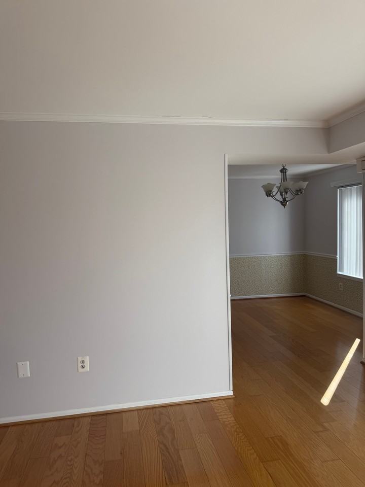 9730 Kingsbridge Dr #301 - Photo 6 of 16
