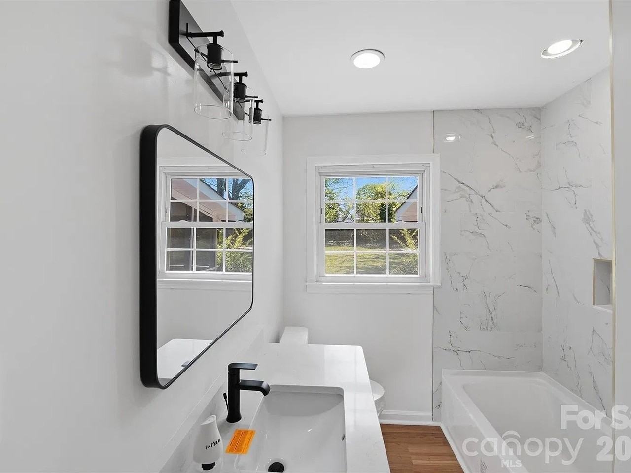 5906 Whitingham Dr - Photo 6 of 11