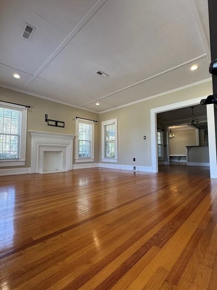 405 Cleveland St - Photo 2 of 19