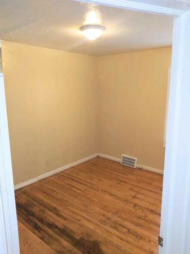 18171 Fielding St - Photo 5 of 13