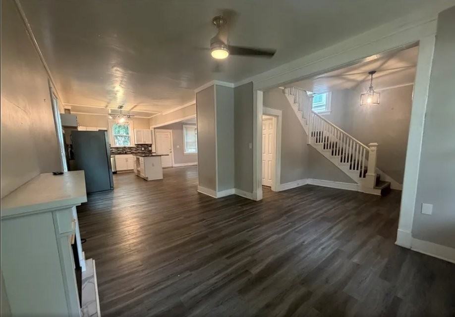 3106 Carolina Ave - Photo 3 of 20