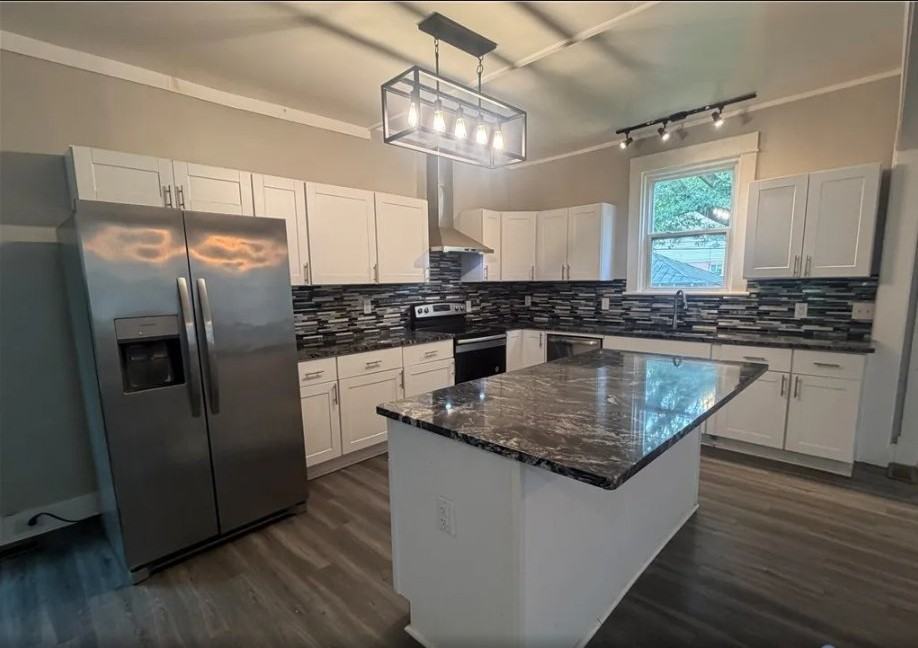 3106 Carolina Ave - Photo 5 of 20