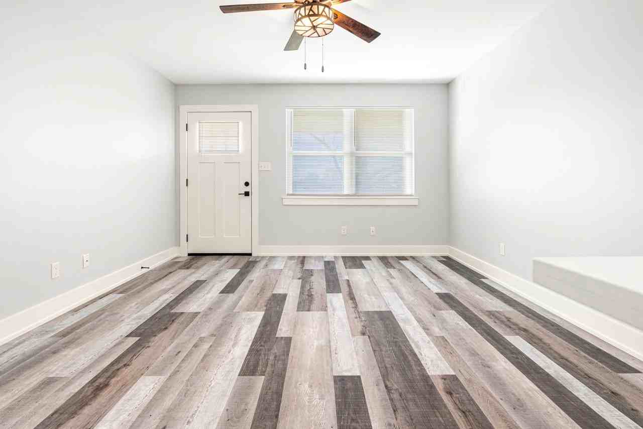 3420 Jackson Blvd #D - Photo 7 of 18