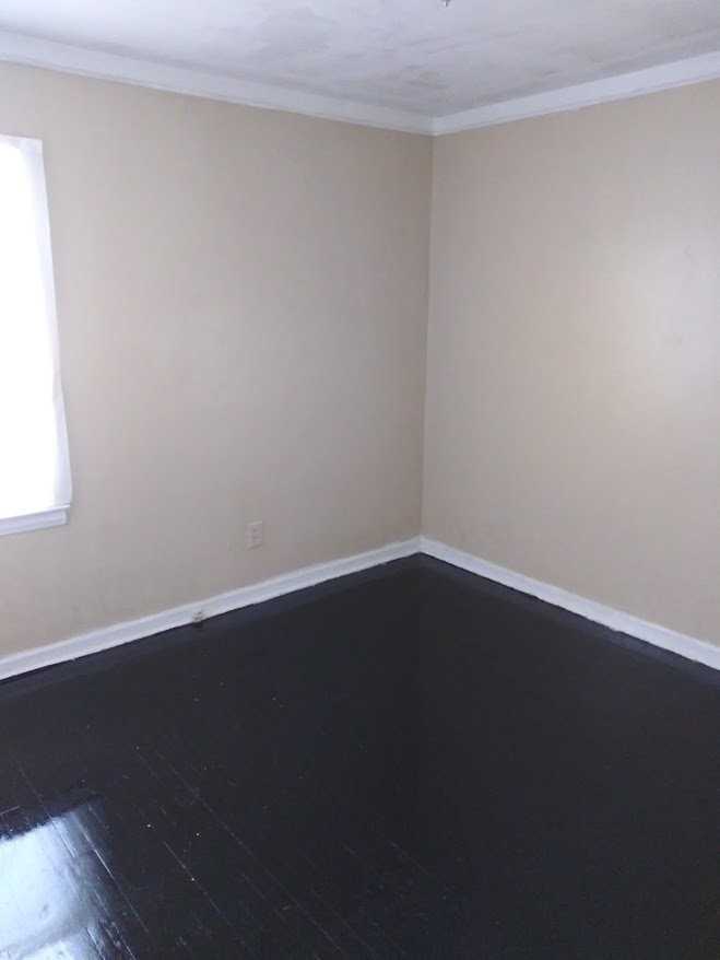 12606 Memorial St - Photo 3 of 10