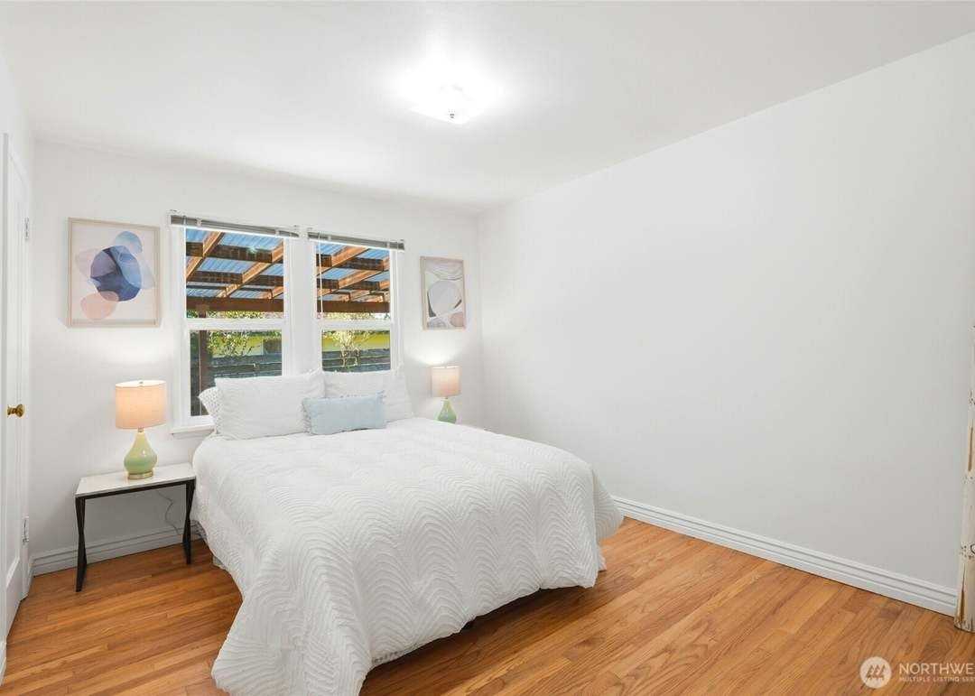 418 Magnolia Ave - Photo 5 of 20