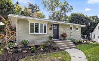 1074 Washtenaw St Ne - Photo 1 of 1
