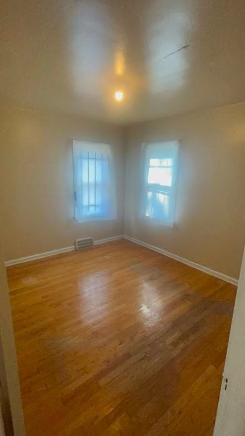 20495 Russell St - Photo 3 of 18