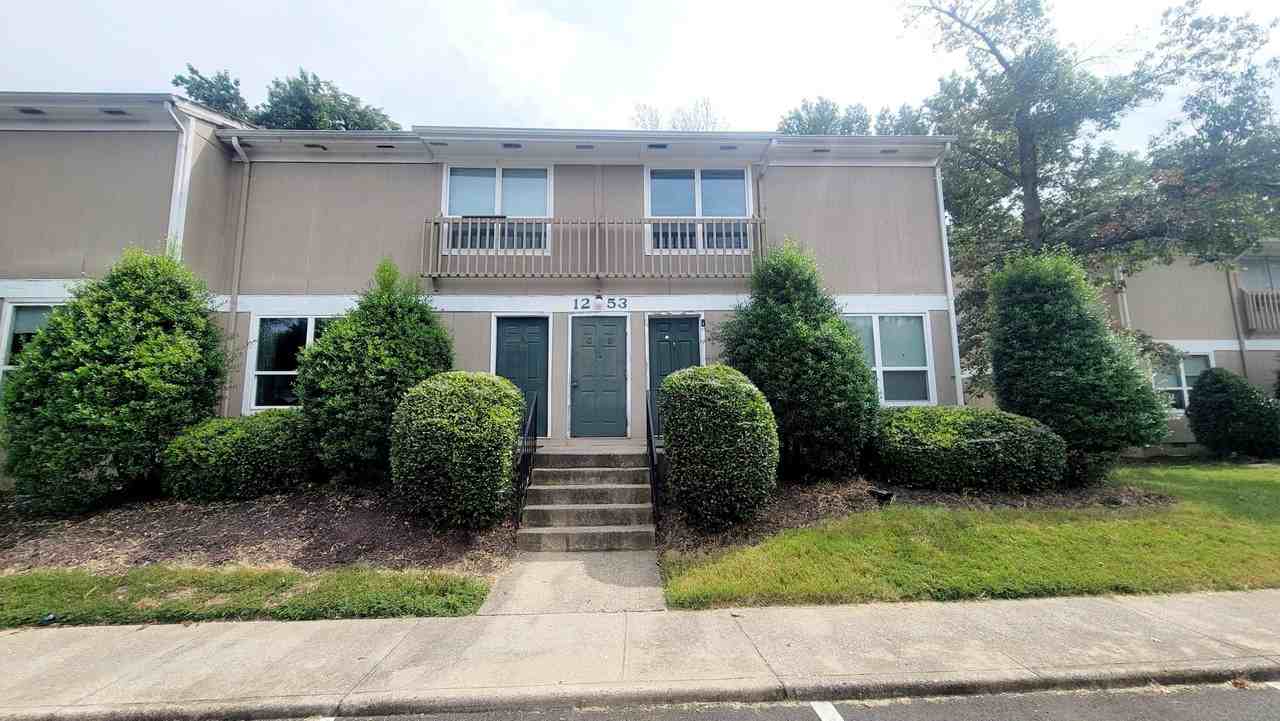 1253 Nelson St #A - Photo 2 of 9