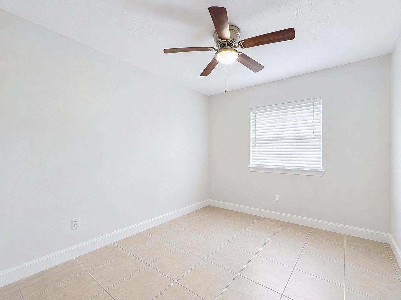 3209 Fitzgerald Dr - Photo 7 of 14