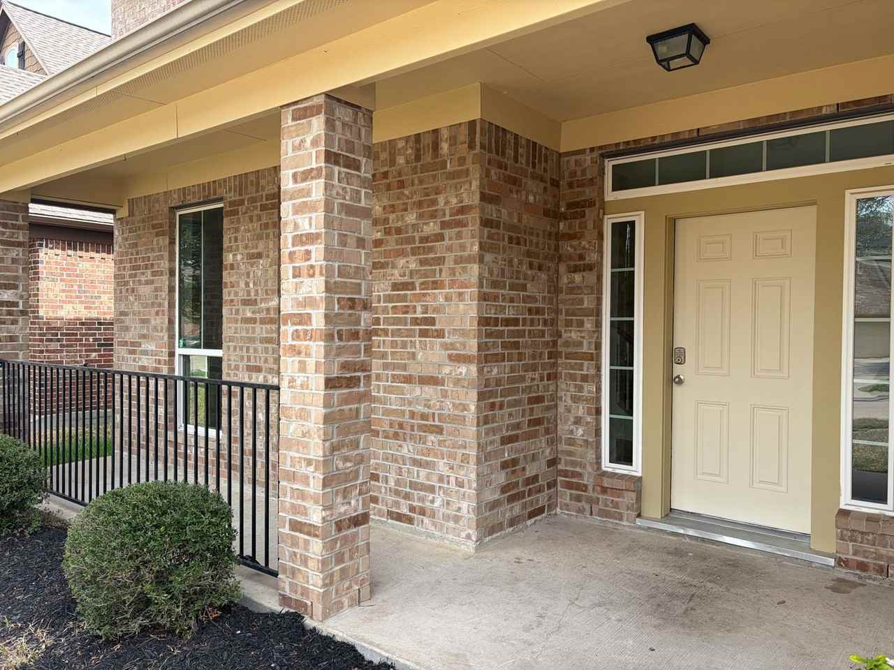 20807 Fair Walnut Way - Photo 3 of 27
