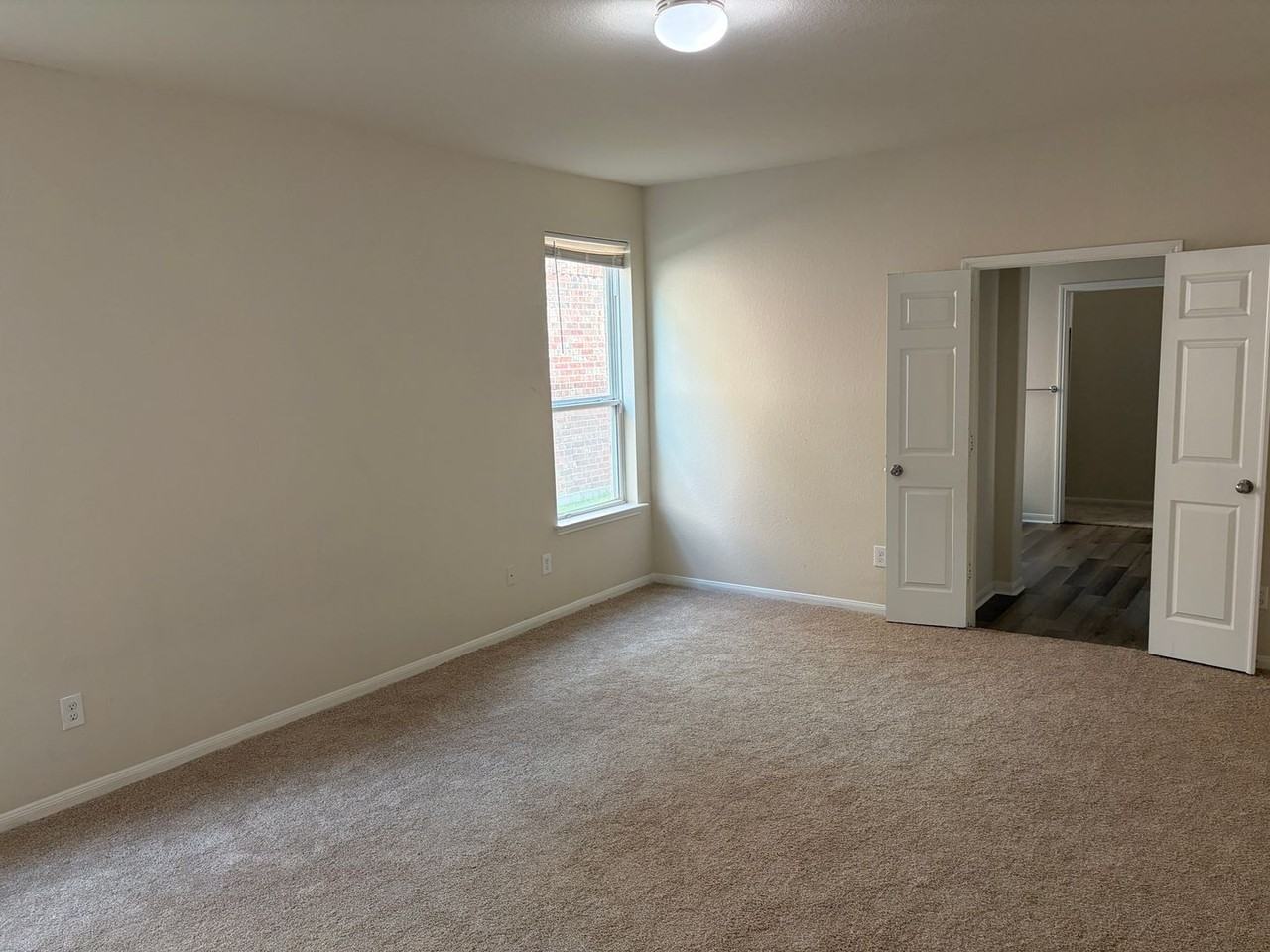 20807 Fair Walnut Way - Photo 4 of 27