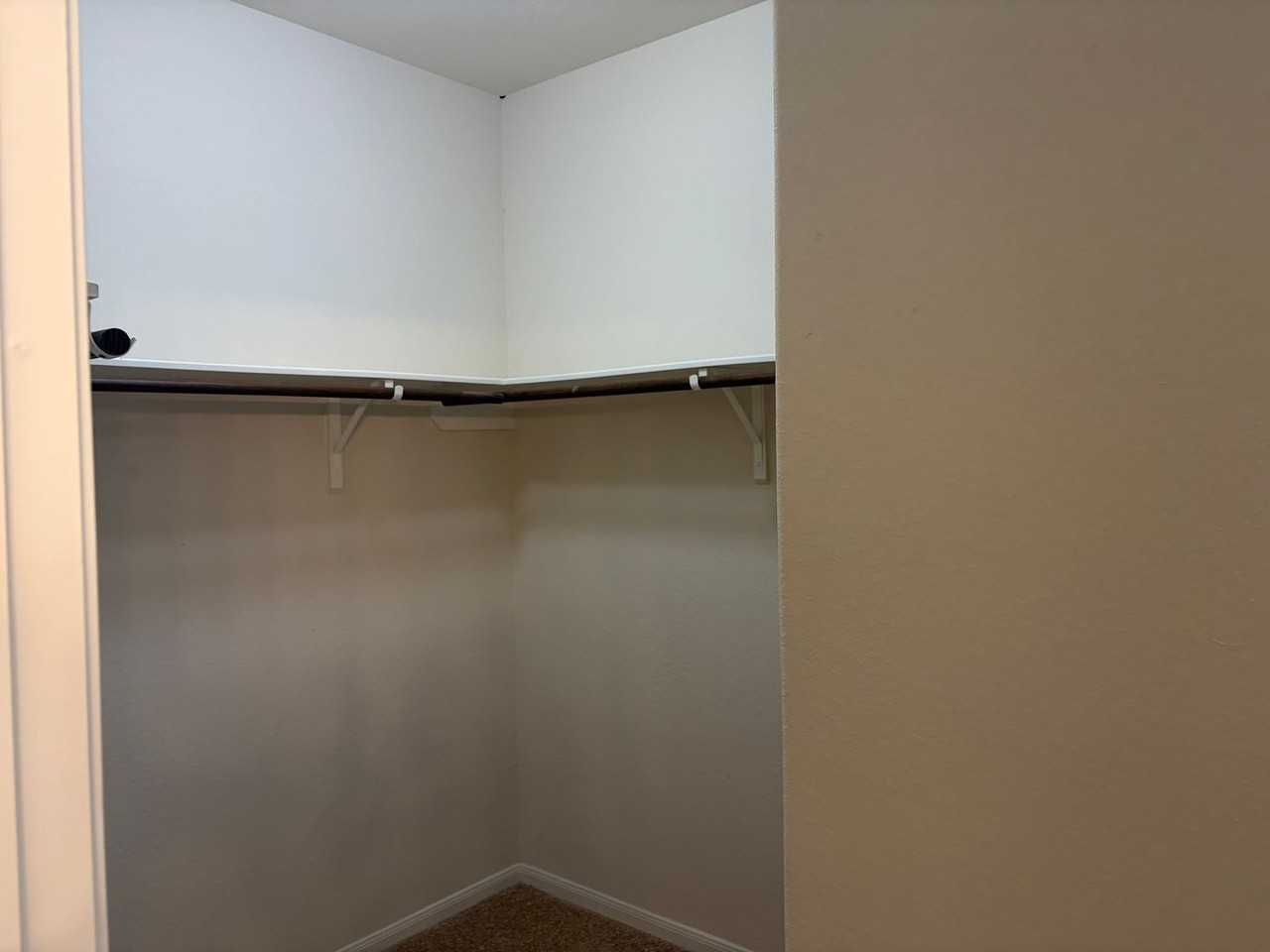 20807 Fair Walnut Way - Photo 7 of 27