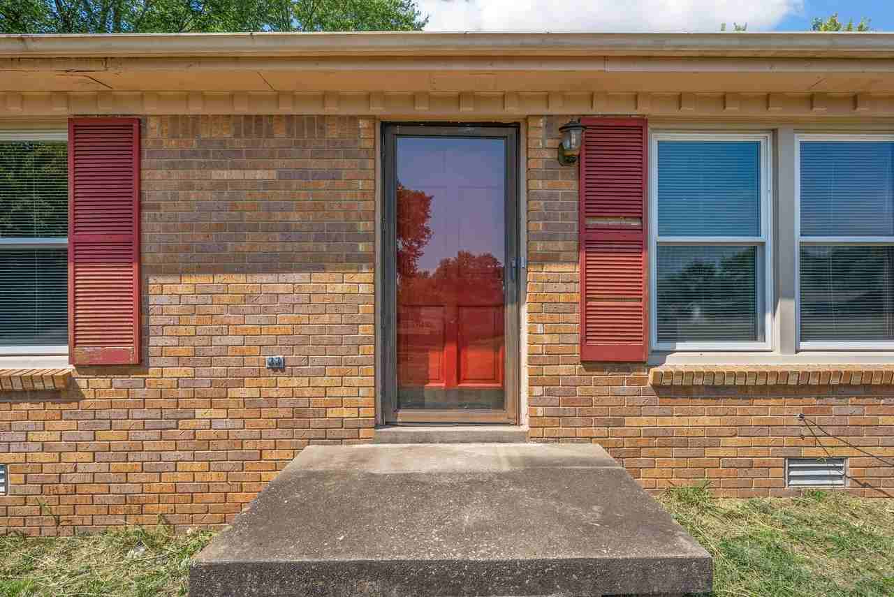328 Welchwood Dr - Photo 3 of 26