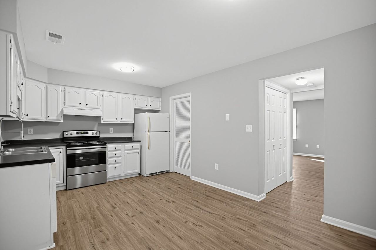 148 Farrell Ln - Photo 4 of 12
