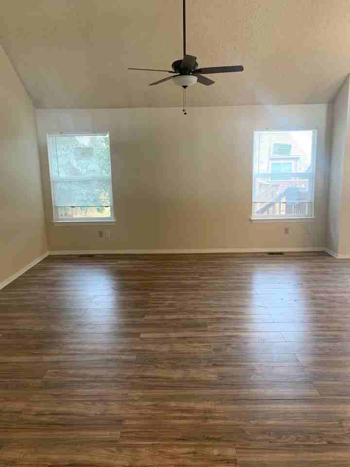 3450 Cedarhurst Way - Photo 7 of 42