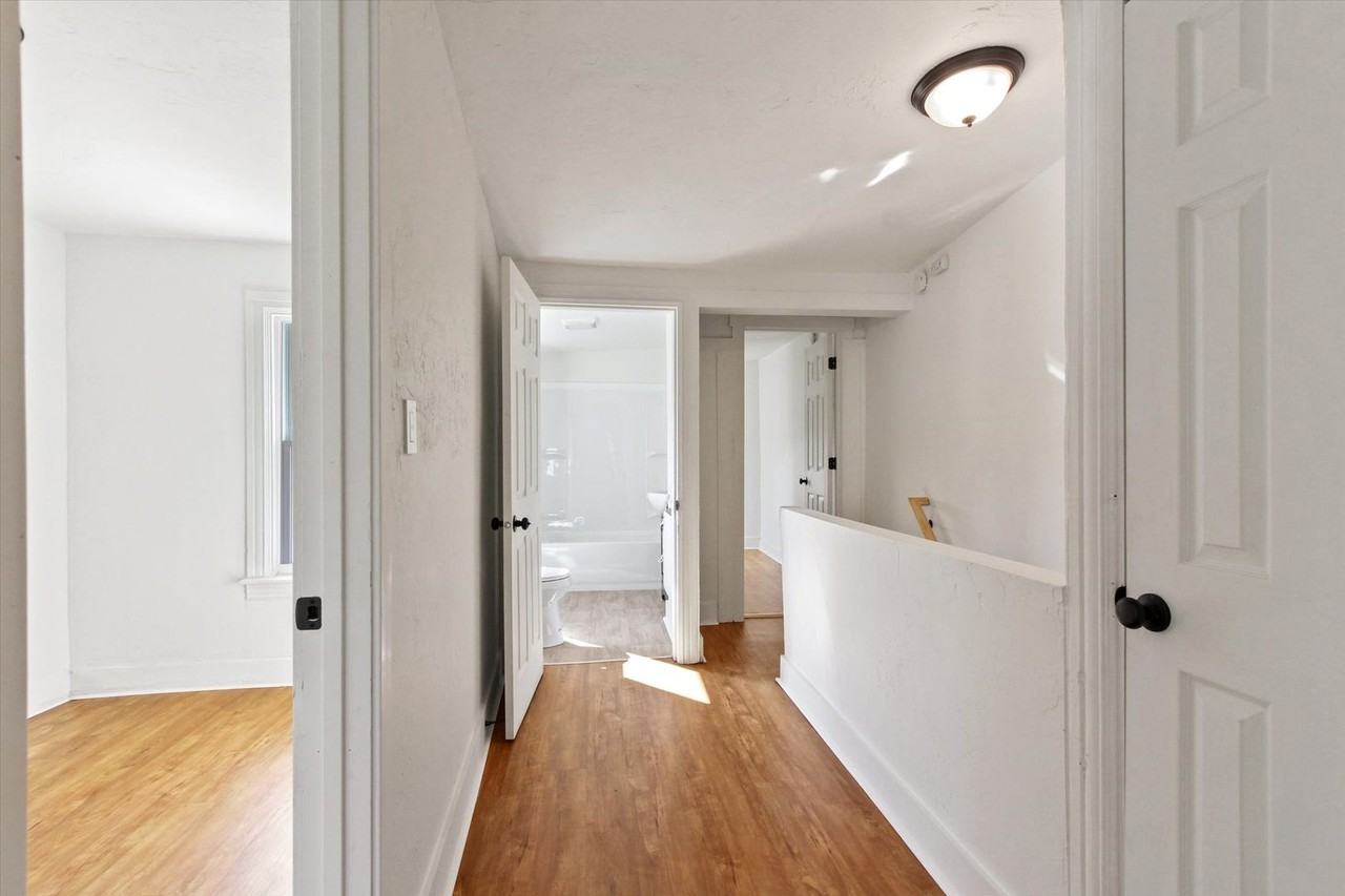726 Glen Pl - Photo 6 of 26