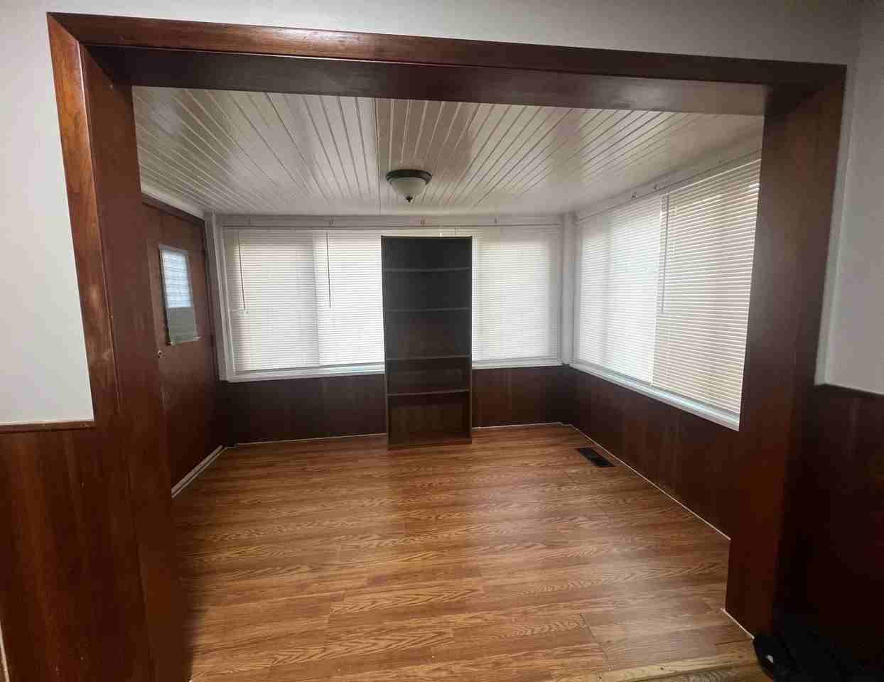 4410 Bayard Rd - Photo 6 of 13