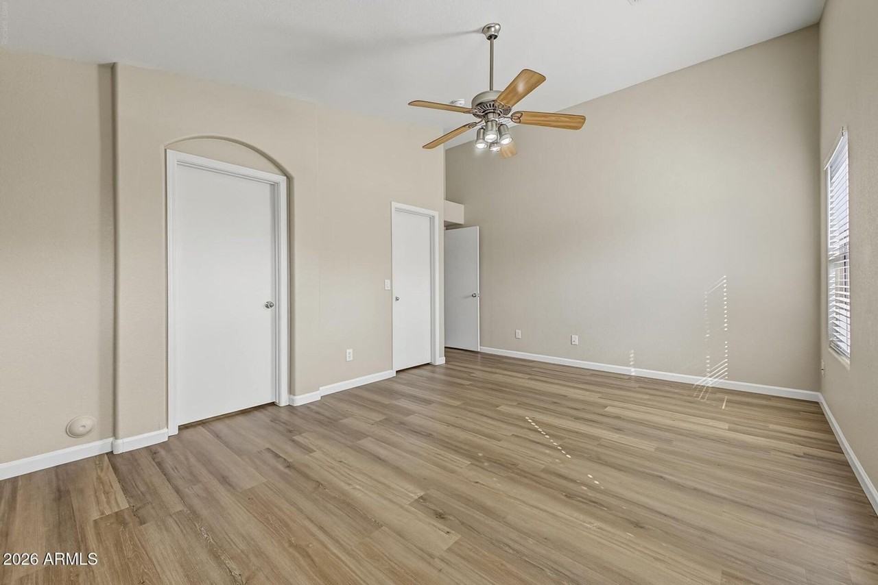 42598 W Colby Dr - Photo 7 of 19