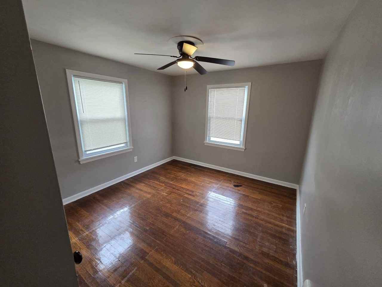 25730 Drakefield Ave - Photo 7 of 29