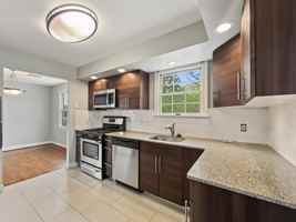 featured image of 300 N Wayne Ave