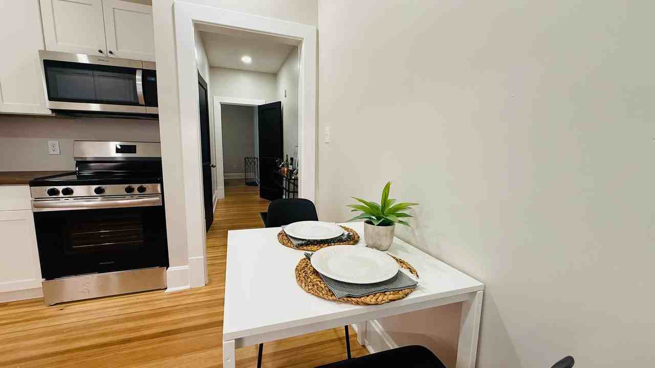 161 Preston Ave #2 - Photo 5 of 16