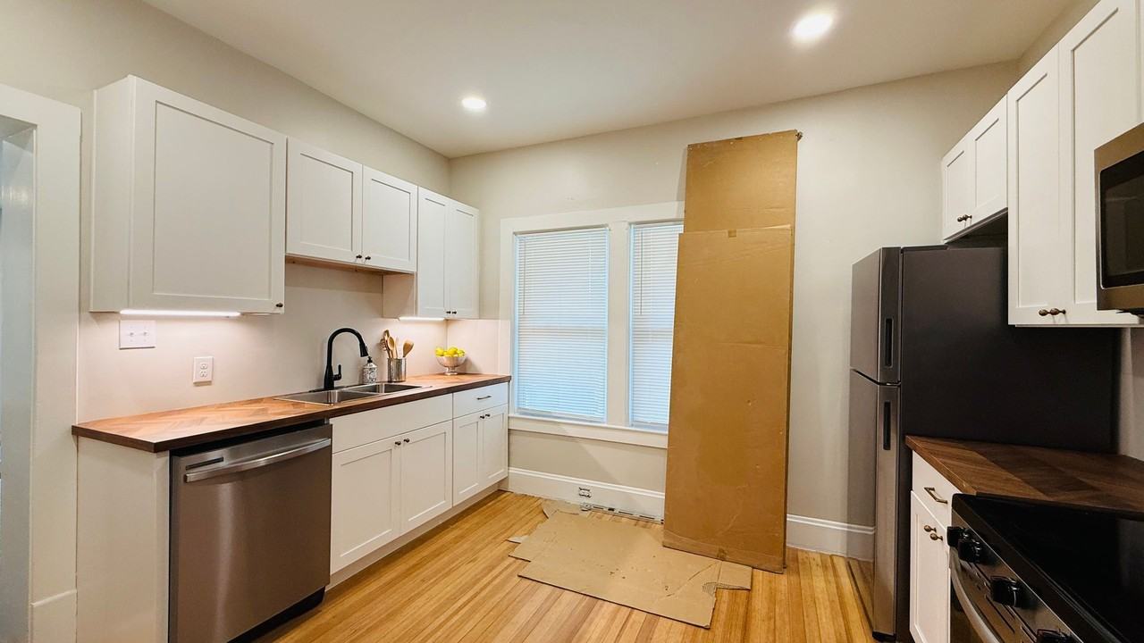 161 Preston Ave #2 - Photo 6 of 16