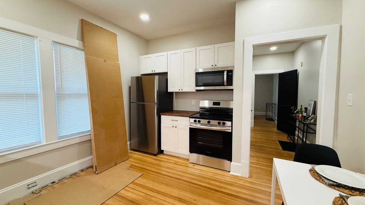 161 Preston Ave #2 - Photo 7 of 16