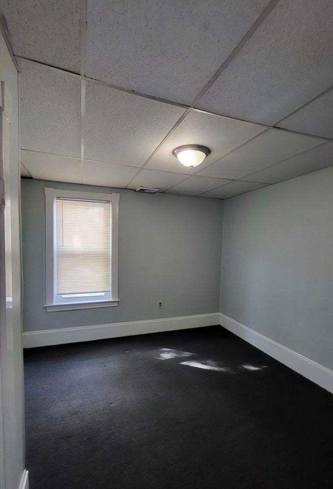 19 Gardner Ave - Photo 6 of 8