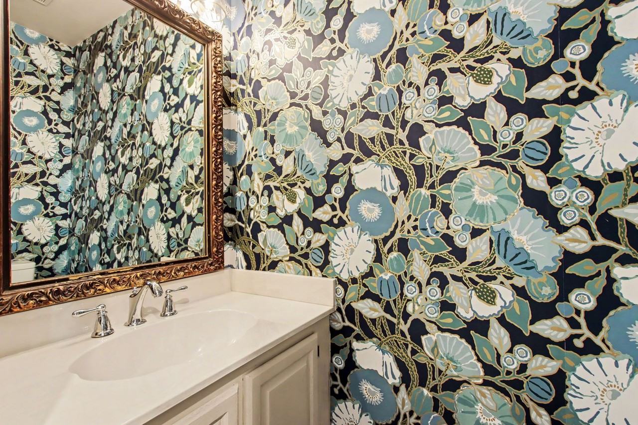 512 Belair Way - Photo 6 of 15