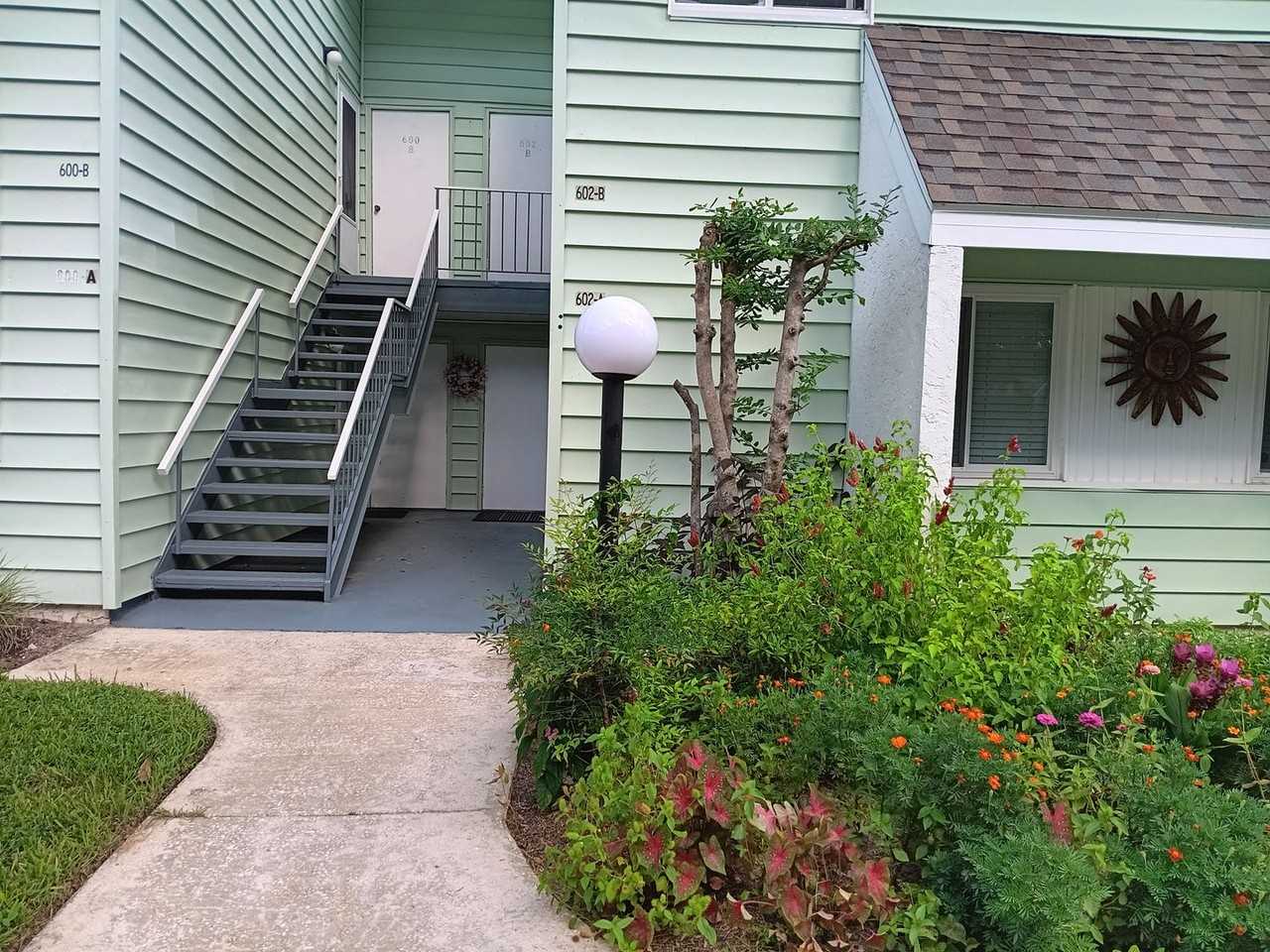 600 Midway Dr - Photo 2 of 27