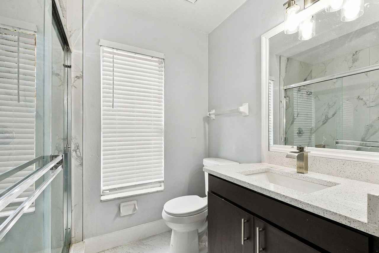 1156 Hollow Pine Dr - Photo 6 of 14
