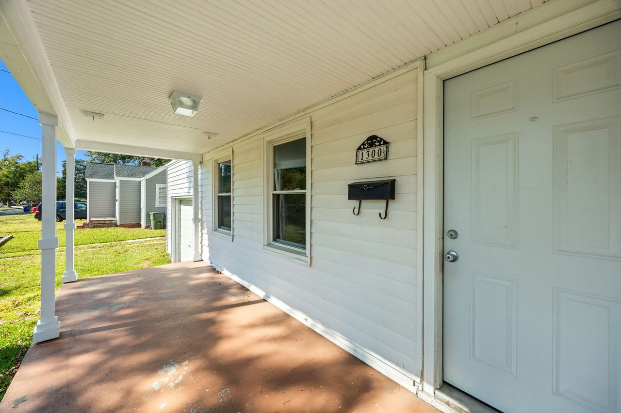 1300 Melrose Pkwy - Photo 3 of 35