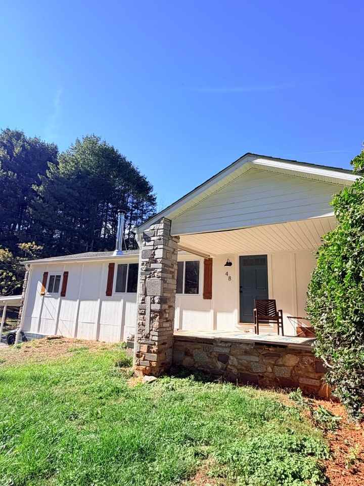 48 Long Cove Rd - Photo 2 of 32