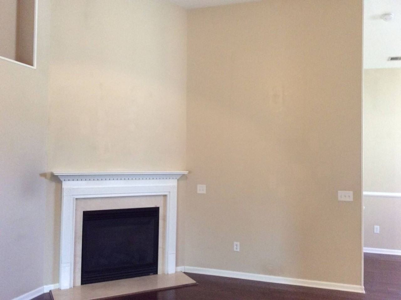 105 Lakeside Green Dr - Photo 5 of 30