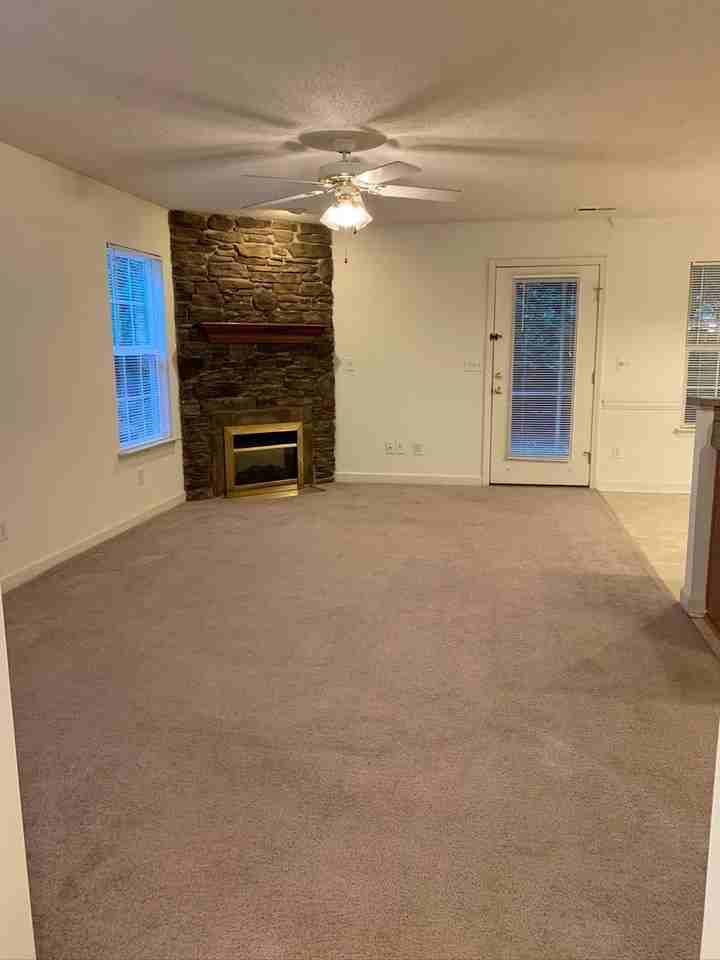 144 Clusters Cir - Photo 3 of 32