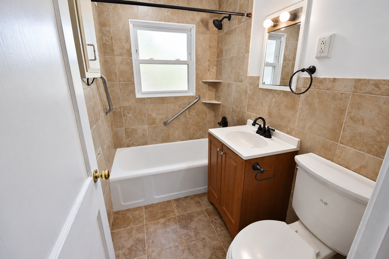 1407 Durand Ct Se - Photo 6 of 17