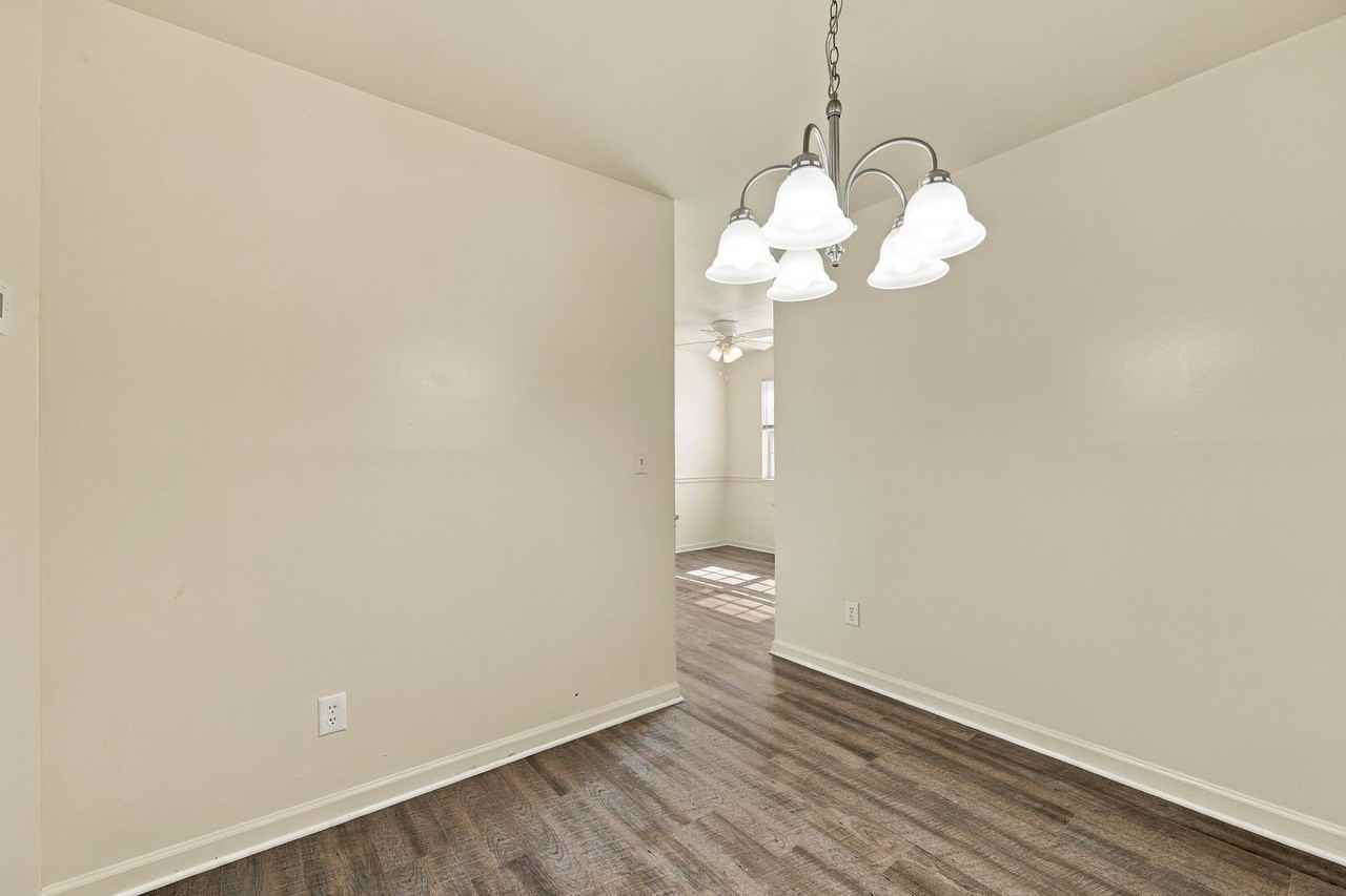 1645 Townwood Ct - Photo 6 of 26