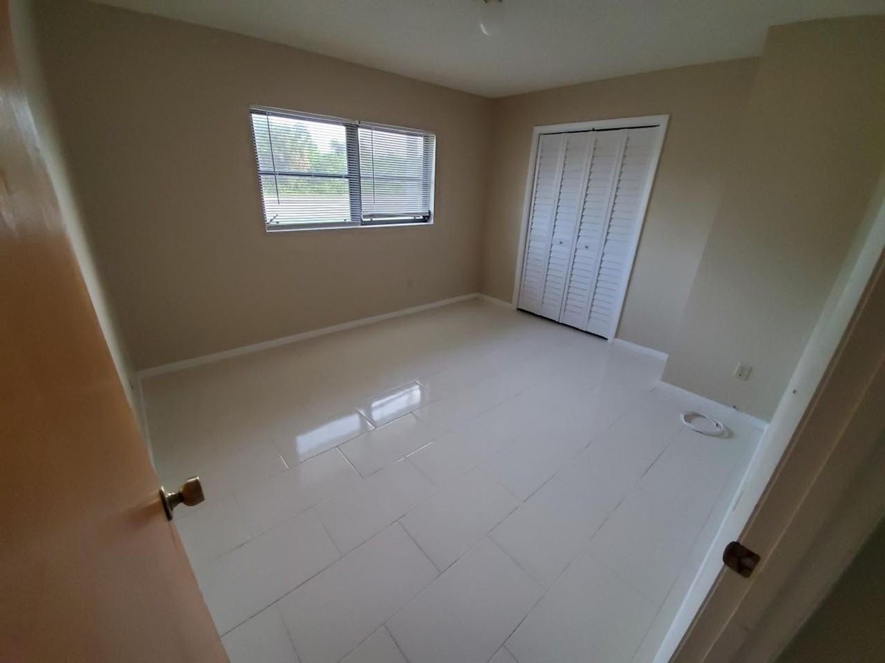 639 Nw Prima Vista Blvd - Photo 7 of 13