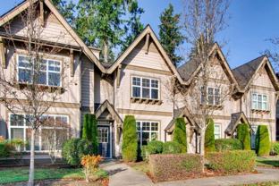 22514 Ne Alder Crest Ln - Photo 1 of 1