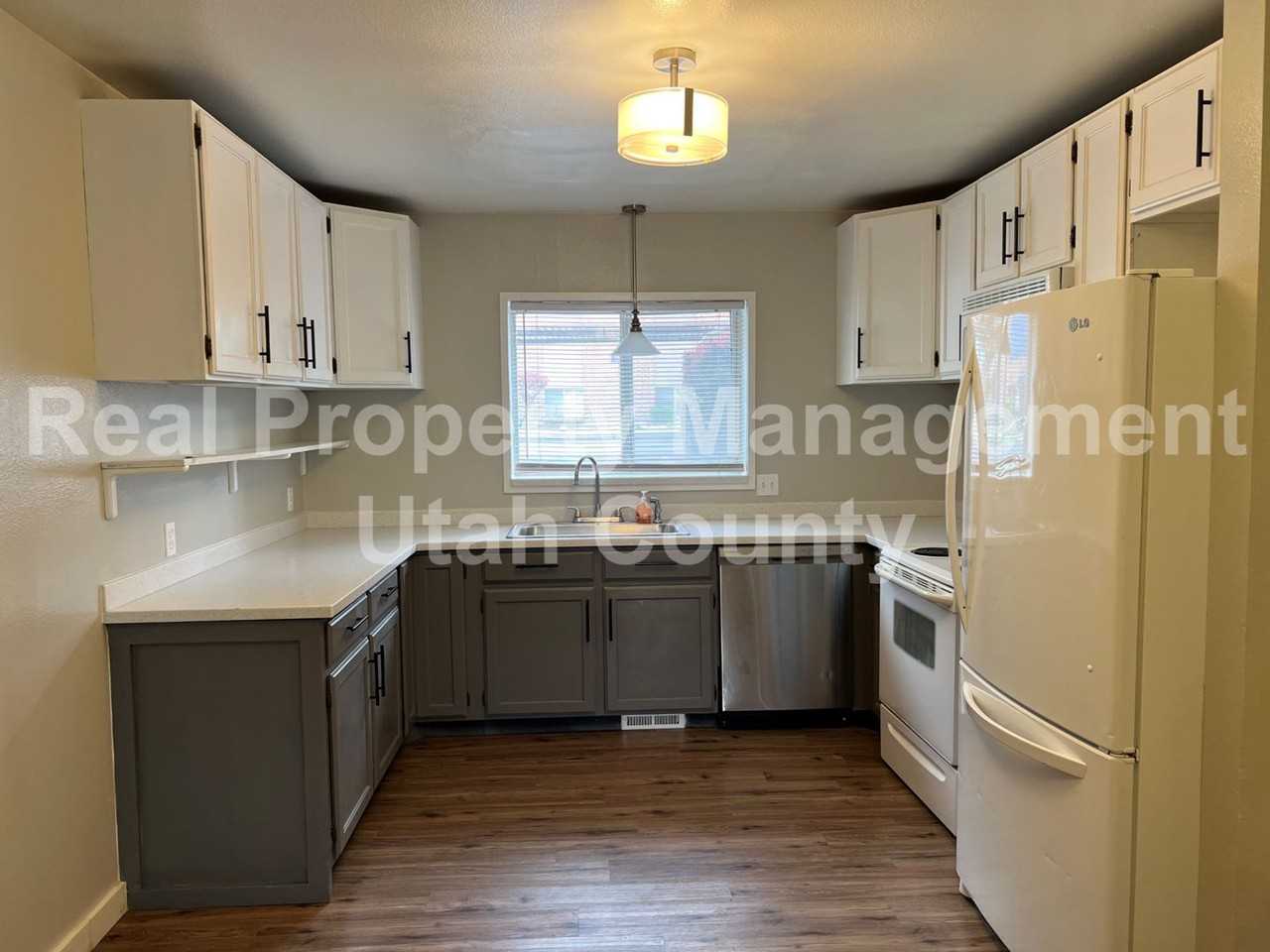 1435 N Amiron Way #A - Photo 2 of 23