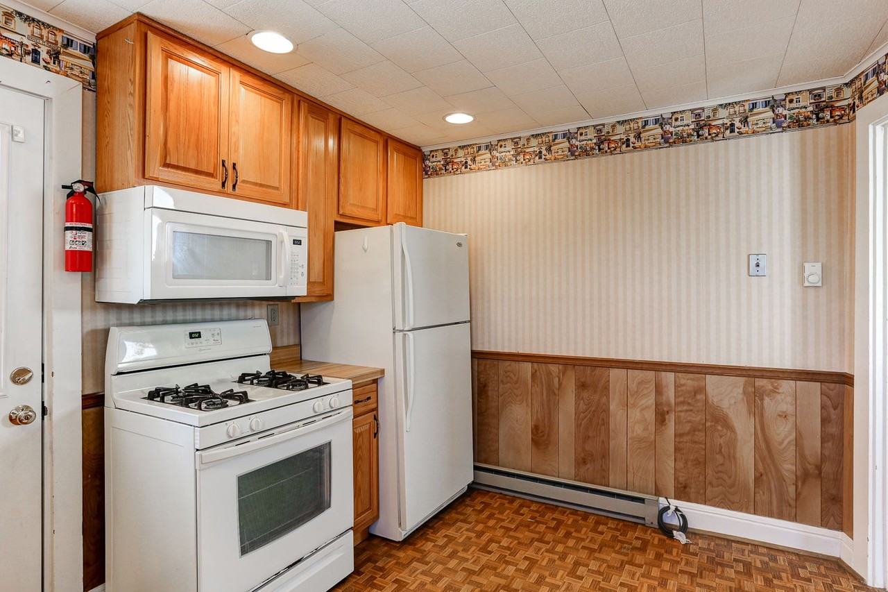 41 N 10th St - Photo 5 of 12