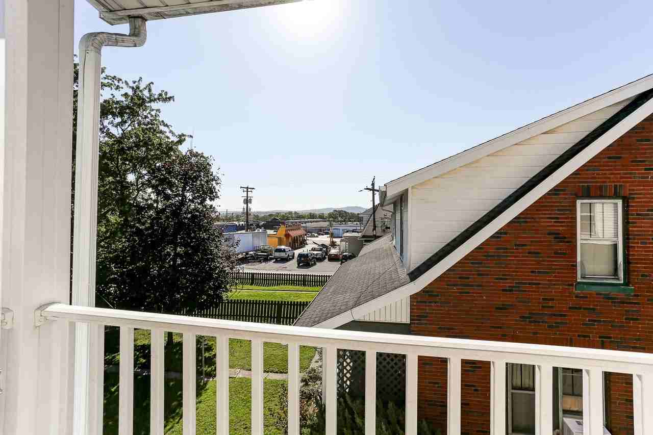 41 N 10th St - Photo 7 of 12