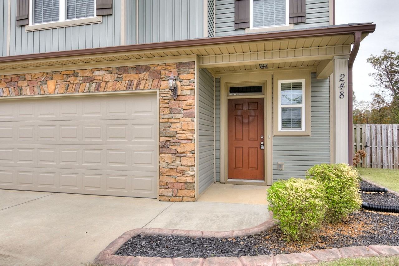 248 Caroleton Dr - Photo 4 of 40