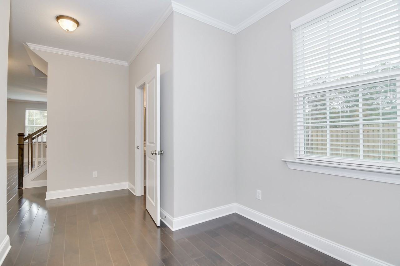 248 Caroleton Dr - Photo 6 of 40