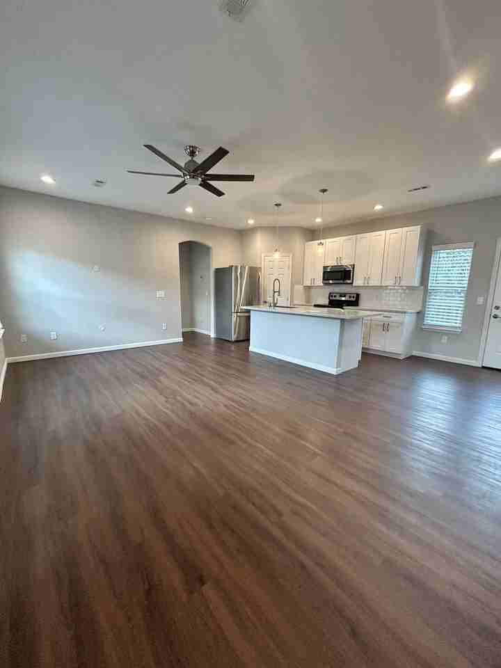 8409 Blustery Way - Photo 3 of 22