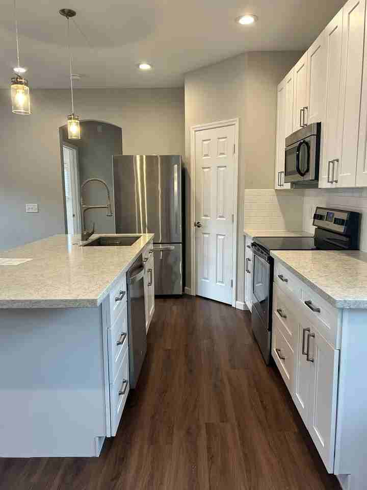 8409 Blustery Way - Photo 6 of 22