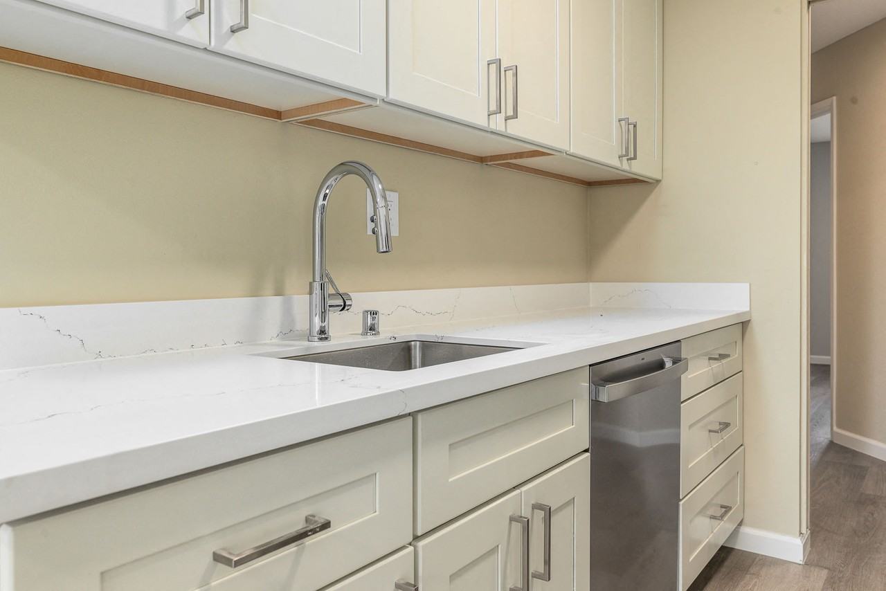 610 Clipper - Photo 5 of 22