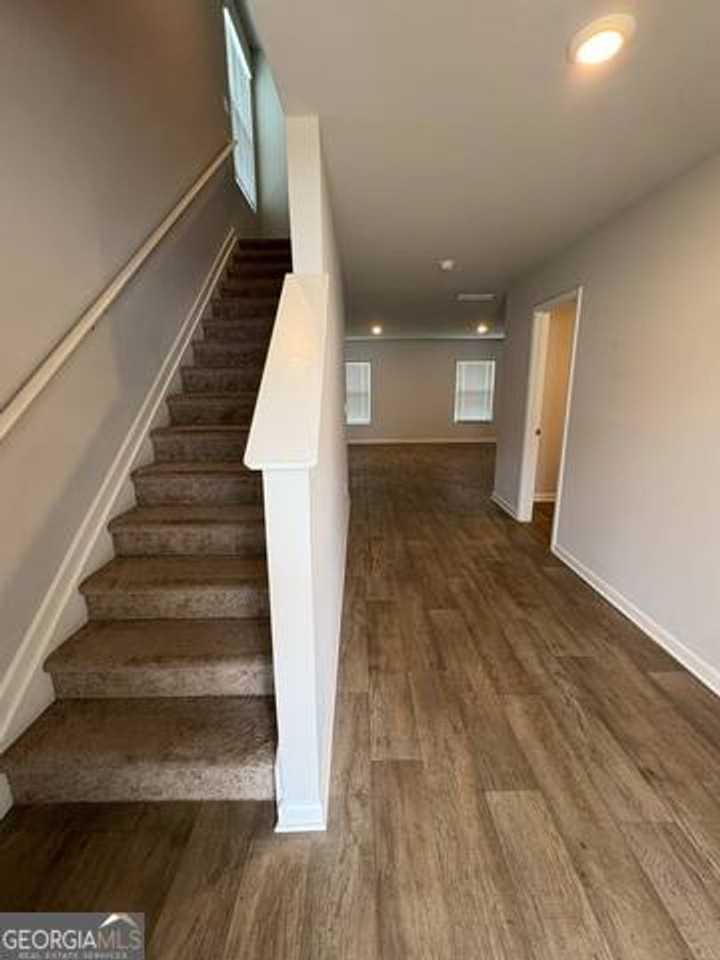 170 Goodall Woods Dr - Photo 2 of 8