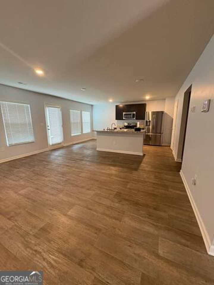 170 Goodall Woods Dr - Photo 3 of 8